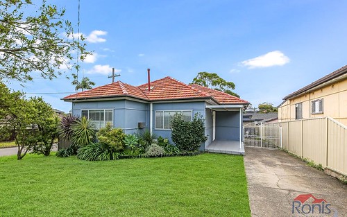 36 Rogers St, Roselands NSW