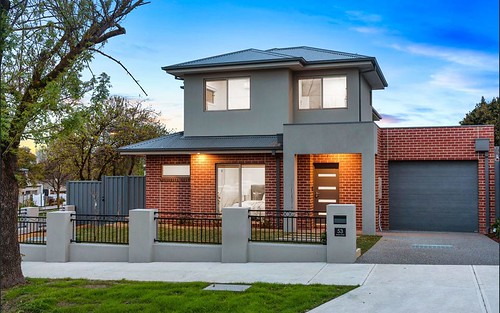 53 Hayes Rd, Strathmore VIC 3041