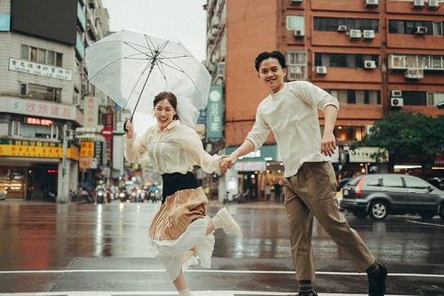 【婚紗】Ruru & Gene / 約會婚紗 / 街拍婚紗 / 雨天婚紗