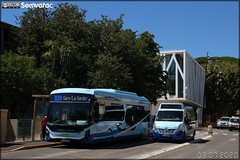 Heuliez Bus GX 337 Linium hybride – Régie Mixte des Transports Toulonnais / Réseau Mistral n°794 & Vehixel M City (Renault Master) – Régie Mixte des Transports Toulonnais / Réseau Mistral n°581<br/>© <a href="https://flickr.com/people/104505747@N08" target="_blank" rel="nofollow">104505747@N08</a> (<a href="https://flickr.com/photo.gne?id=52012195146" target="_blank" rel="nofollow">Flickr</a>)
