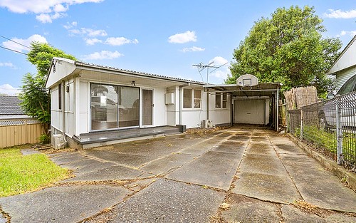 6 Ayrshire St, Busby NSW 2168