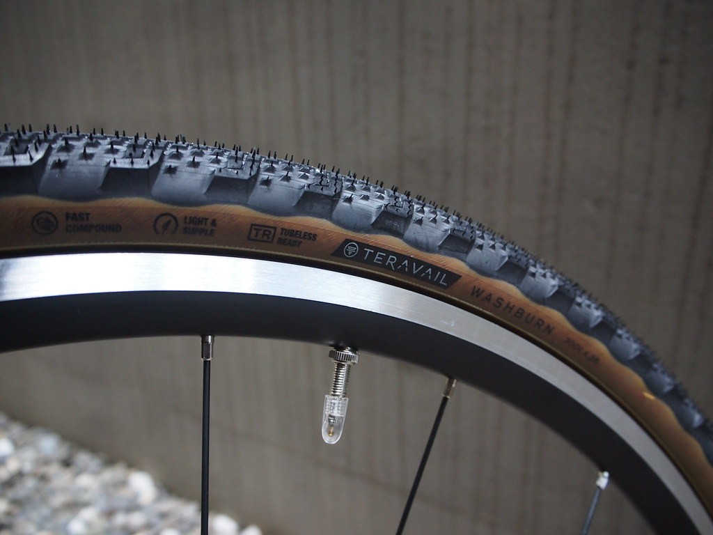 SURLY Cross Check Deore BK Tire