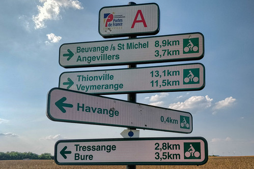 Cycling directions near Havange
