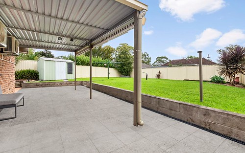 20 Robinson Cl, Hornsby Heights NSW 2077