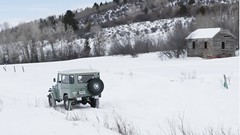 This-Old-Truck-1968-Land-Cruiser-FJ40-Rear-View