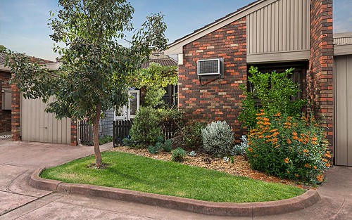 2/13 Olive Grove, Pascoe Vale VIC