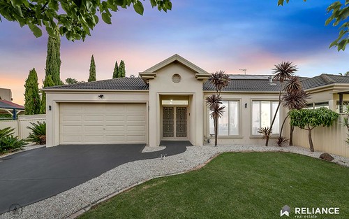3 Sheffield Ct, Cairnlea VIC 3023