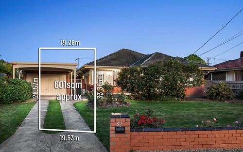 57 Newhaven Rd, Burwood East VIC 3151