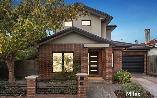 24 Forster St, Ivanhoe VIC 3079