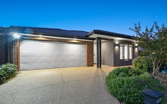43 Ritchie Drive, Clyde North VIC