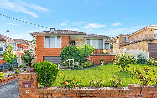 45 Mimosa Rd, Bossley Park NSW 2176
