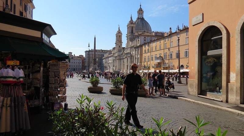 Piazza Navona<br/>© <a href="https://flickr.com/people/192064699@N02" target="_blank" rel="nofollow">192064699@N02</a> (<a href="https://flickr.com/photo.gne?id=52088991920" target="_blank" rel="nofollow">Flickr</a>)