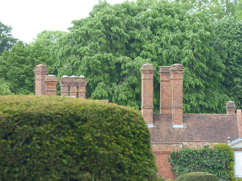 Around the Yew Garden again at Packwood House - chimneys