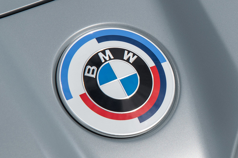 BMW 220523-2