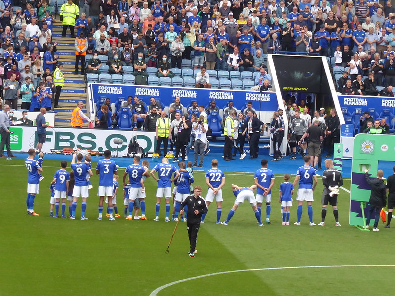 Leicester players pre match<br/>© <a href="https://flickr.com/people/79613854@N05" target="_blank" rel="nofollow">79613854@N05</a> (<a href="https://flickr.com/photo.gne?id=52106923836" target="_blank" rel="nofollow">Flickr</a>)