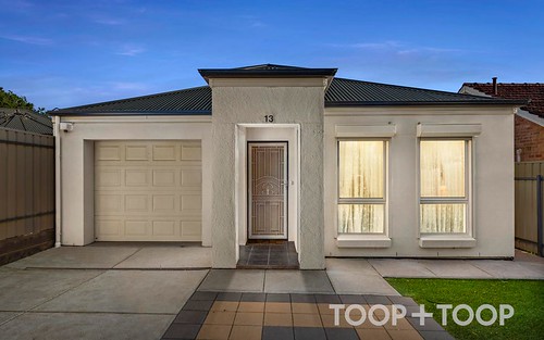 13 Kelway Crescent, Clearview SA