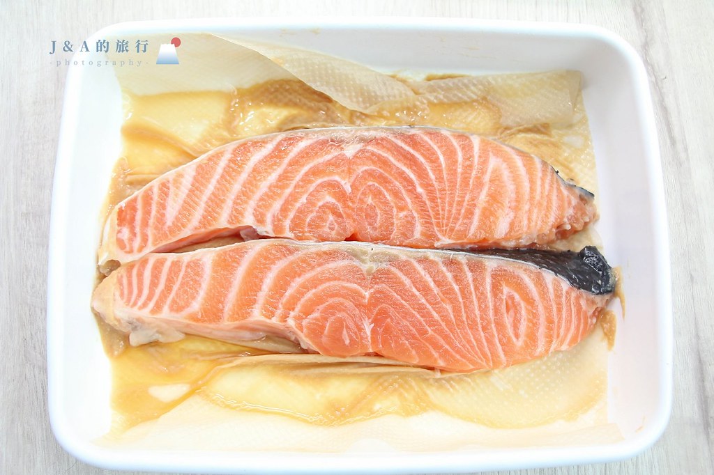 【食譜】鮭魚西京燒-甜甜的味噌烤鮭魚做法 @J&amp;A的旅行