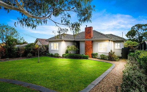 89 Woodhouse Gr, Box Hill North VIC 3129