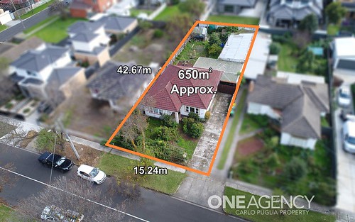 34 Armstrong St, Sunshine West VIC 3020