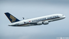 Singapore Airlines Airbus A380--841 9V-SKT