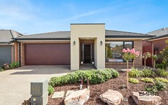52 Simmental Drive, Clyde North VIC