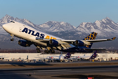 Atlas Air Boeing 747-47UF (N492MC)