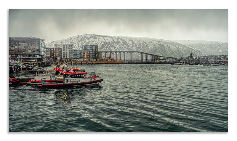 Tromsø, Norway<br/>© <a href="https://flickr.com/people/129194286@N08" target="_blank" rel="nofollow">129194286@N08</a> (<a href="https://flickr.com/photo.gne?id=52147349717" target="_blank" rel="nofollow">Flickr</a>)
