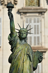 Statue de la Liberté<br/>© <a href="https://flickr.com/people/30738927@N06" target="_blank" rel="nofollow">30738927@N06</a> (<a href="https://flickr.com/photo.gne?id=52149074143" target="_blank" rel="nofollow">Flickr</a>)