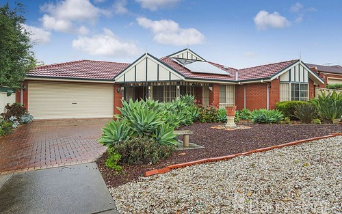 22 Tollkeepers Pde, Attwood VIC 3049