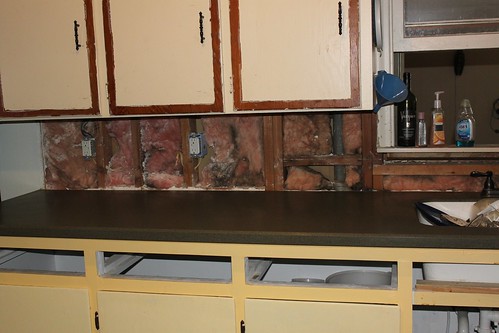 Kitchen Backsplash Project - Old Drywall Remove 2