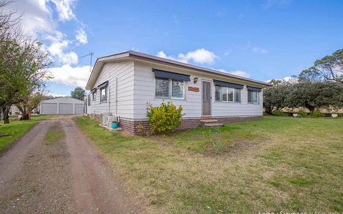 10 Bullens Road, Rocky River NSW