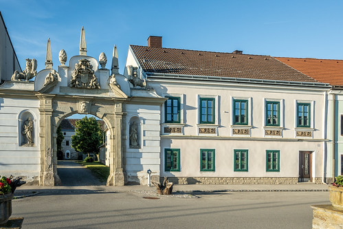Göllersdorf Castle