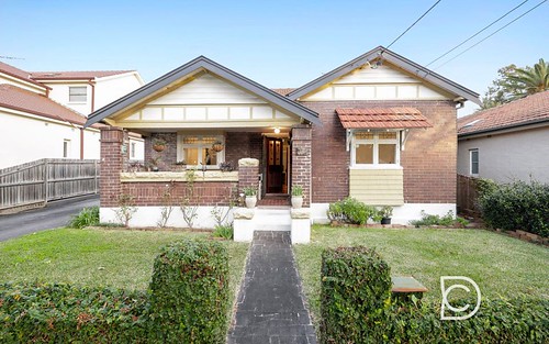 18 Gloucester St, Concord NSW 2137