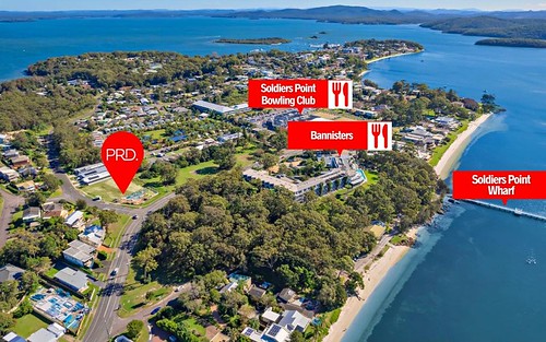 2B Bagnall Avenue, Soldiers Point NSW