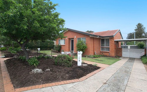 6 Lyle Place, Chifley ACT 2606