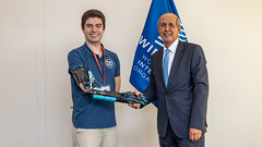 WIPO Deputy Director General Meets with Young Andorran Inventor