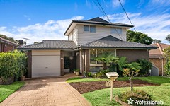 6 Amberdale Avenue, Picnic Point NSW
