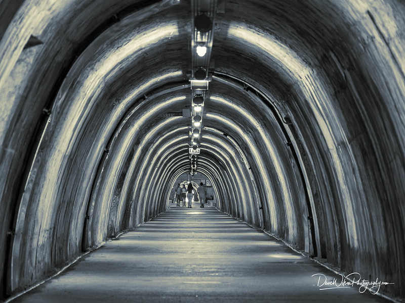 Zagreb Tunnel<br/>© <a href="https://flickr.com/people/14489732@N00" target="_blank" rel="nofollow">14489732@N00</a> (<a href="https://flickr.com/photo.gne?id=52196876802" target="_blank" rel="nofollow">Flickr</a>)