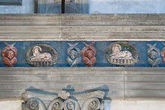 Brunelleschi, Pazzi Chapel, frieze