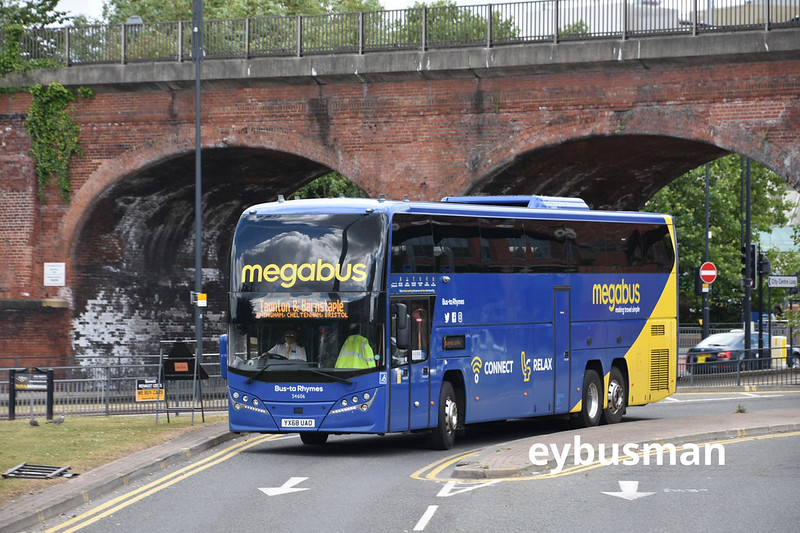Stagecoach Midland Red 54606, YX68UAO.<br/>© <a href="https://flickr.com/people/16669082@N05" target="_blank" rel="nofollow">16669082@N05</a> (<a href="https://flickr.com/photo.gne?id=52204450955" target="_blank" rel="nofollow">Flickr</a>)