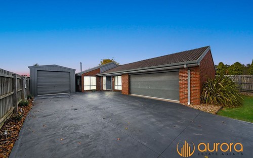 14 Hedgerow Court, Narre Warren South Vic 3805