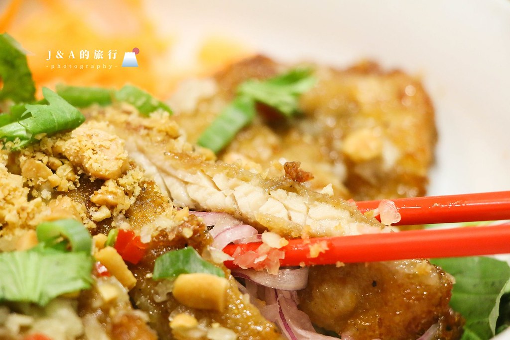 油条黃金牛肉粉-炎炎夏日來點清爽的越南料理 @J&amp;A的旅行