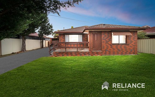 19 Woodville Park Drive, Hoppers Crossing VIC 3029
