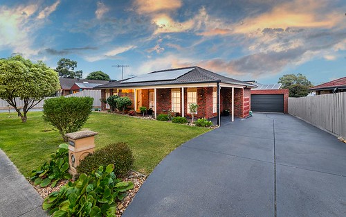 24 Tamboon Dr, Rowville VIC 3178