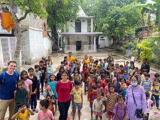 Blue Pen’s Chairman Dr Manorama Khanna, along with Jacob Fontaine, Watson scholar from Texas(USa) and Akshita Khanna, from Phoenix, Arizona, conducting educational sessions for slum kids at Okhla Phase-1, today 31.7.22