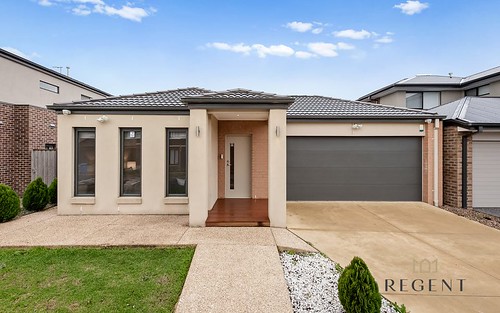 16 Omars Place, Narre Warren South Vic 3805