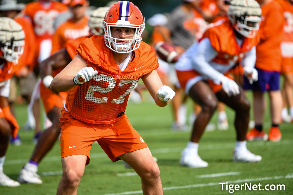 Clemson Football Photo of Carson Donnelly