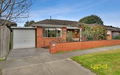 2/18 Russell Street, Cranbourne VIC