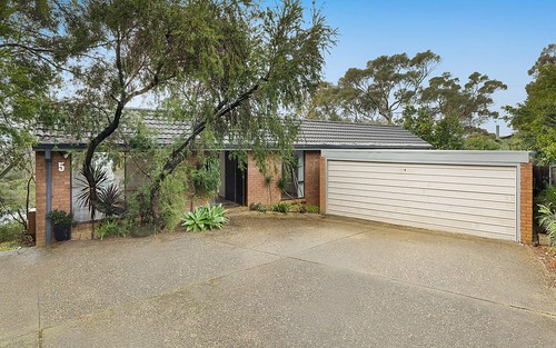 5 Heather Pl, Hornsby Heights NSW 2077