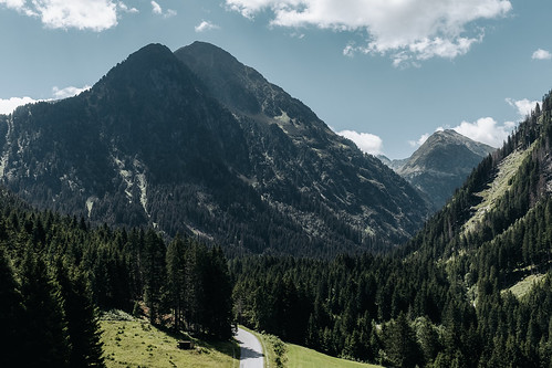 Gletscherstaße from the trail to Ranalt, Stubai Alps, Tirol, Austria